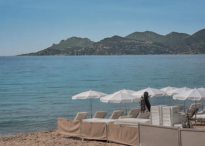 Le Cal-3 Pieces-2 Min Plage-vca *